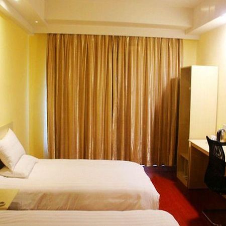 Hanting Hotel Hangzhou Wushan Square Branch Bagian luar foto